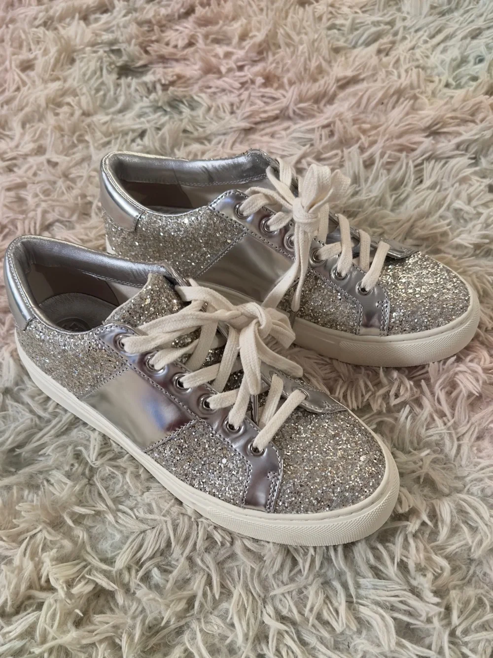 New Tory Burch Glitter Sneakers Size 7